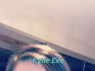 Kylie_Eve