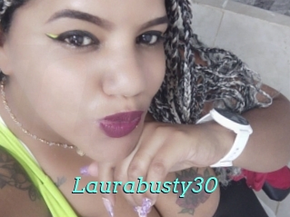 Laurabusty30